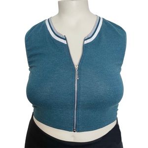 Vintage 90s sporty zip front sleeveless top
